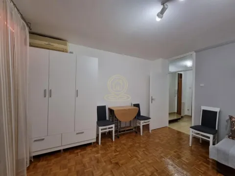 Izdavanje, jednosoban stan, 28m², Liman 4, Novi Sad Sve Podlokacije - image 3