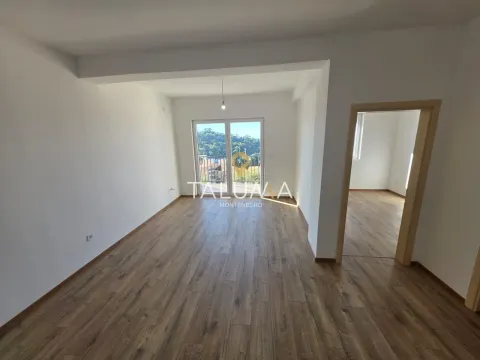 Sale, two bedroom apartment, 58m², Petrovac, Budva - image 6