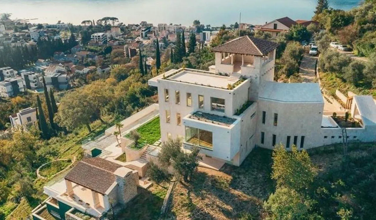 Prodaja, kuća, 1400m², Donja Lastva, Tivat