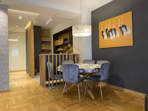 Izdavanje, trosoban stan, 67m², Palilula Sve Podlokacije, Beograd - image 2