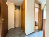 Izdavanje, dvosoban stan, 56m², Blok 6, Podgorica - image 8