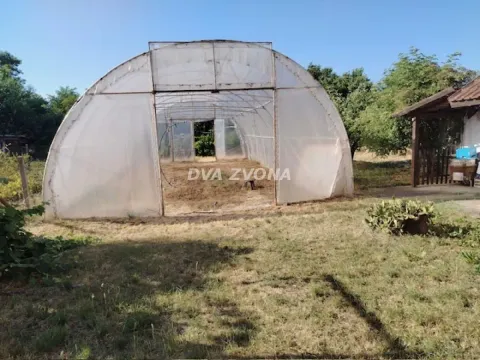 Prodaja, kuća, 172m², Beška, Inđija - image 8