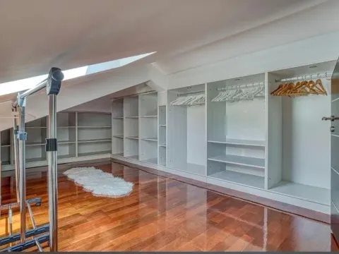 Sale, four bedroom apartment, 188m², Rozino, Budva - image 9