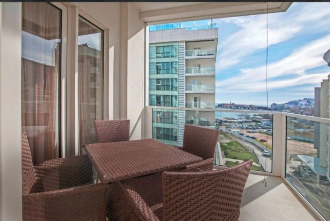 Sale, three bedroom apartment, 181m², Tre Canne, Budva