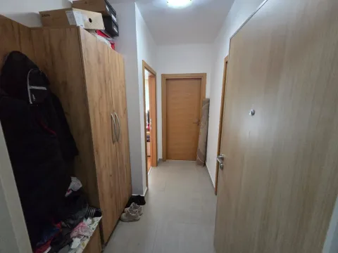 Prodaja, jednosoban stan, 53m², Stari Aerodrom, Podgorica - image 2