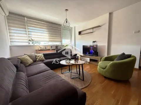 Stan in Novi Beograd Blok 1 Fontana