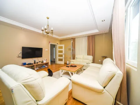 Rent, house, 135m², Murtovina, Podgorica - image 9