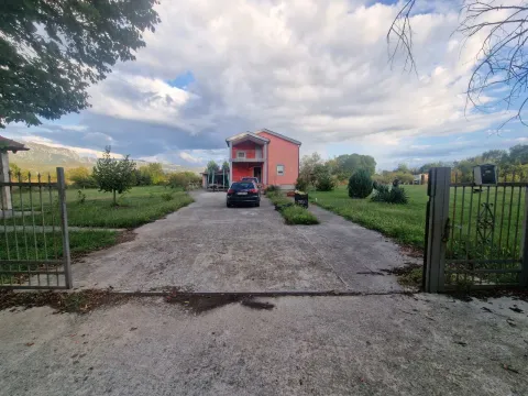 Sale, house, 240m², Danilovgrad, Crna Gora - image 2