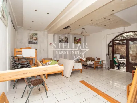 Rent, house, 200m², Budva, Crna Gora - image 7