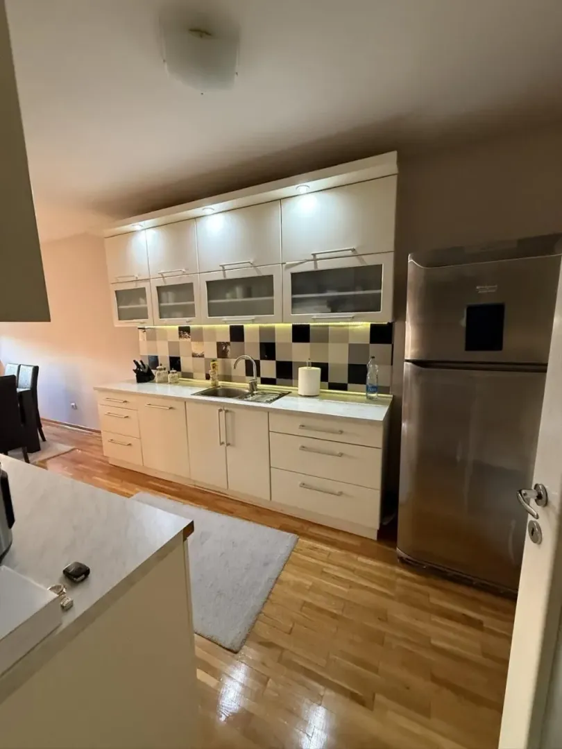 Prodaja, trosoban stan, 79m², Centar, Vrnjačka Banja
