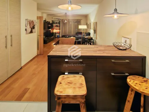 Prodaja, jednosoban stan, 52m², Blok 6, Podgorica - image 5