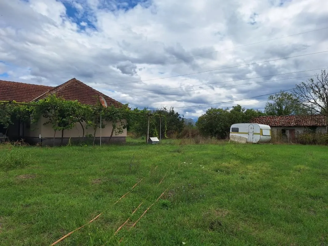 Prodaja, kuća, 130m², Danilovgrad, Crna Gora