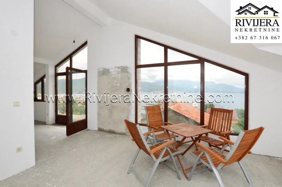 Prodaja, kuća, 310m², Bijela, Herceg Novi