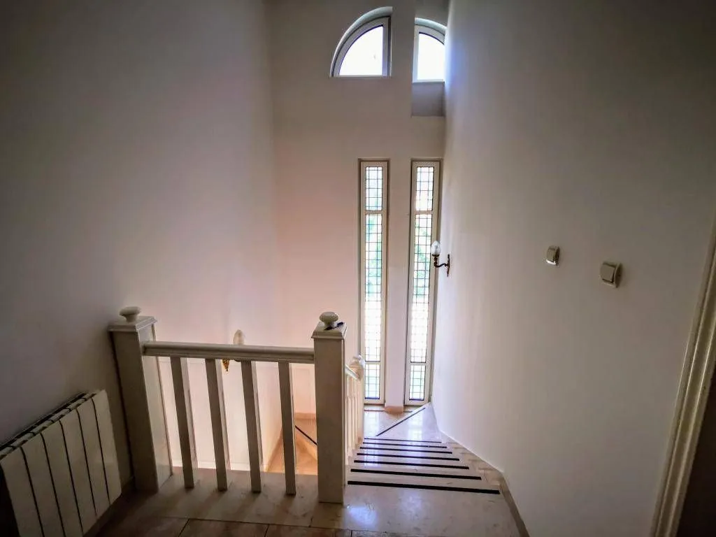 Sale, house, 320m², Podgorica, Crna Gora