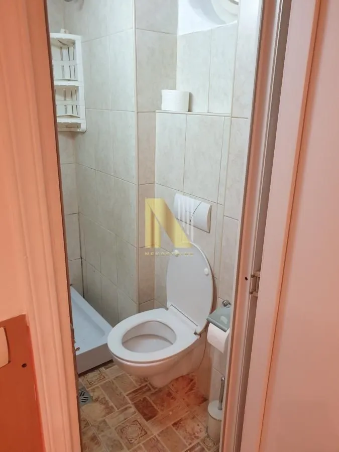 Izdavanje, garsonjera, 20m², Centar, Novi Sad