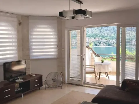 Prodaja, dvosoban stan, 82m², Muo, Kotor - image 6