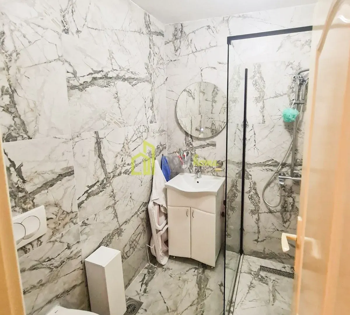 Izdavanje, jednosoban stan, 56m², Dubovica, Budva