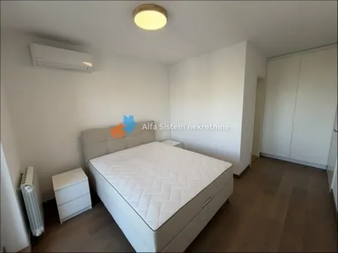 Rent, three bedroom apartment, 68m², Centar Sve Podlokacije, Beograd - image 11