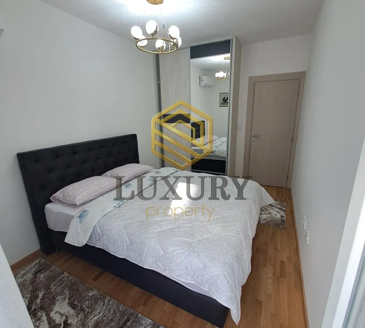 Rent, two bedroom apartment, 650m², Stara Varoš, Podgorica