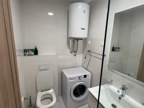 Izdavanje, jednosoban stan, 50m², Master Kvart, Podgorica - image 4