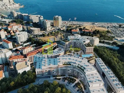 Sale, one bedroom apartment, 44m², Bečići, Budva - image 4