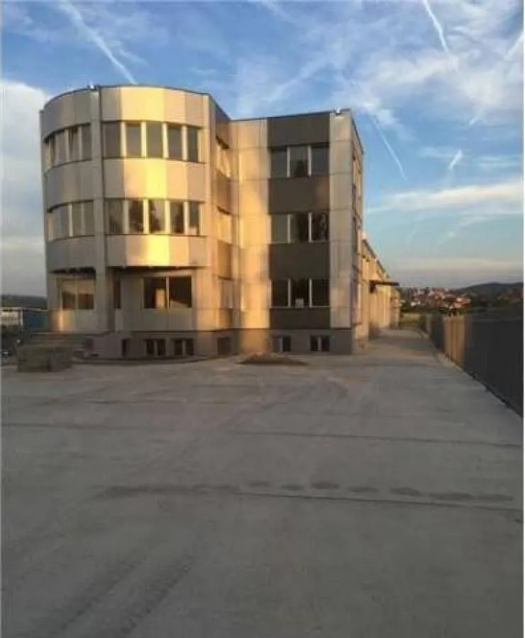 Izdavanje, poslovni prostor, 1100m², Leštane, Grocka