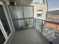 Izdavanje, poslovni prostor, 216m², Centar, Novi Sad - image 10