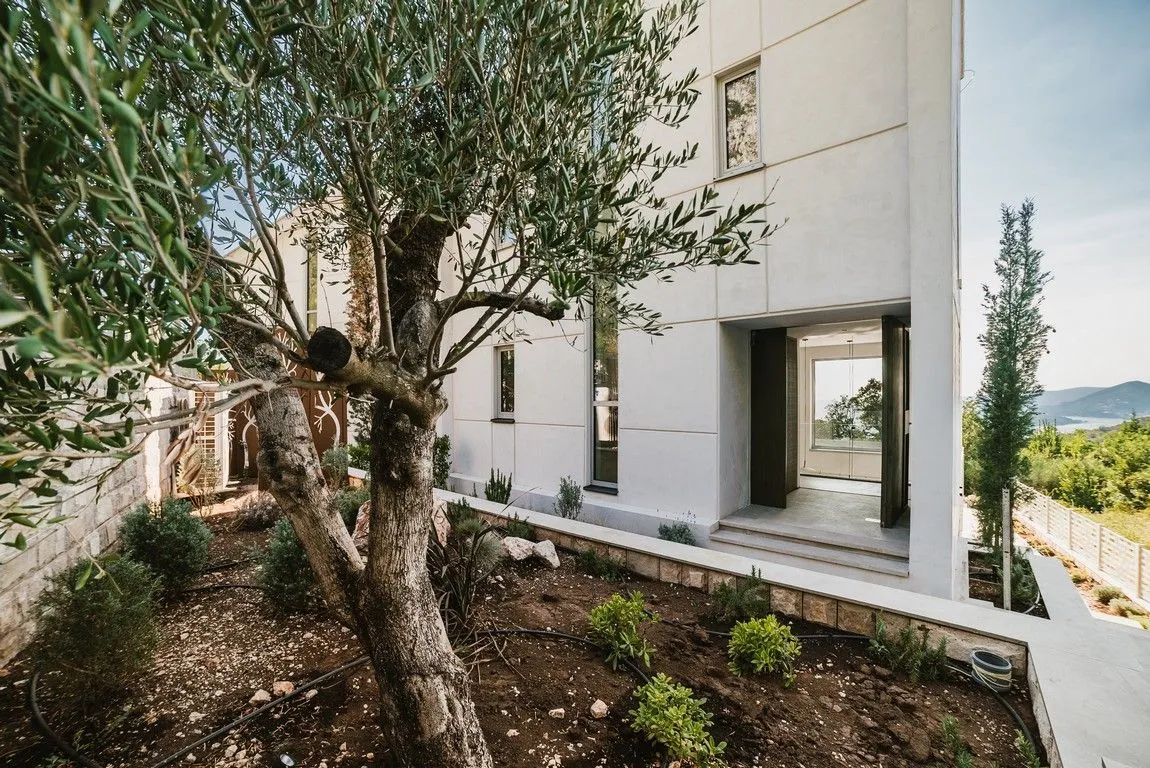 Sale, house, 231m², Blizikuće, Budva