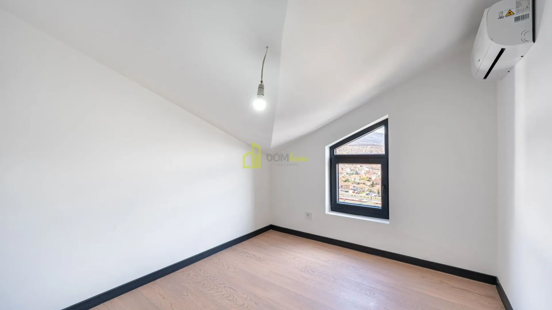 Prodaja, dvosoban stan, 70m², Gorica C, Podgorica