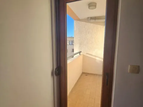 Prodaja, jednosoban stan, 39m², Stari Aerodrom, Podgorica - image 5