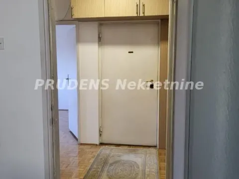 Izdavanje, trosoban stan, 65m², Kumodraž 1, Kumodraž Sve Podlokacije - image 6