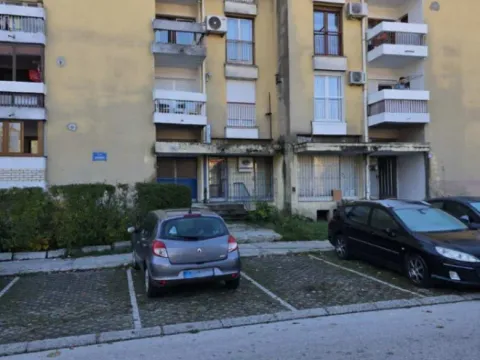 Sale, office space, 60m², Cetinje, Crna Gora - image 1