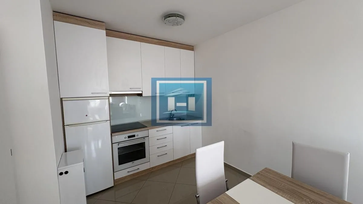 Izdavanje, jednosoban stan, 44m², Centar, Jagodina