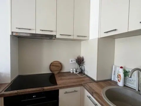 Prodaja, jednosoban stan, 42m², Zaobilaznica, Budva - image 4