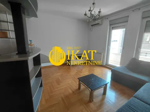 Stan in Vračar Sve Podlokacije