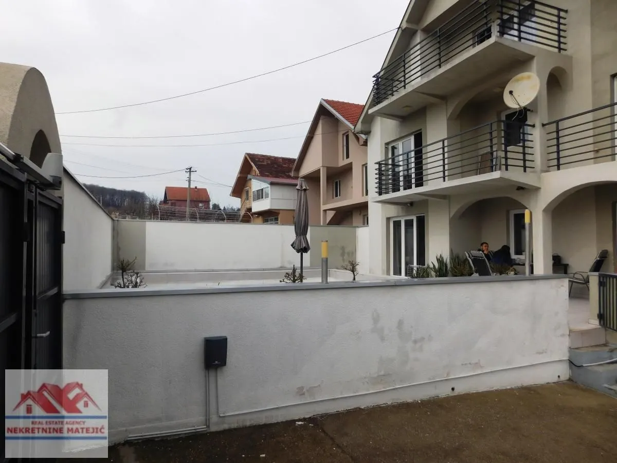 Prodaja, kuća, 250m², Ćava, Kragujevac