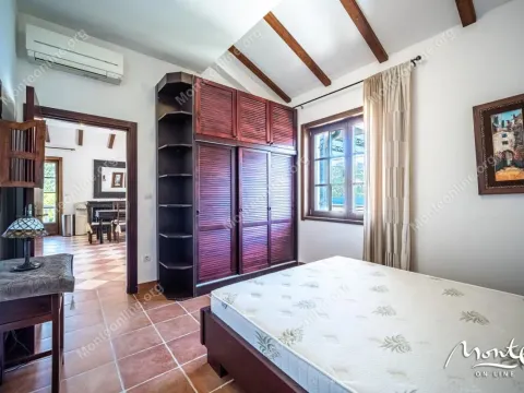Sale, two bedroom apartment, 92m², Kostanjica, Kotor - image 27
