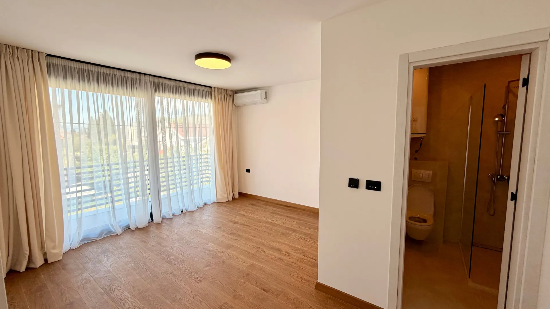 Rent, house, 225m², Gornja Gorica, Podgorica