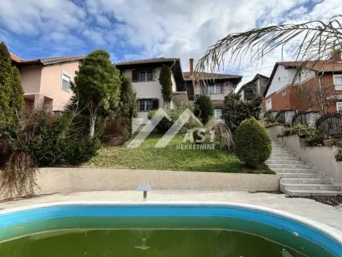 Izdavanje, kuća, 180m², Ledinci, Petrovaradin - image 13