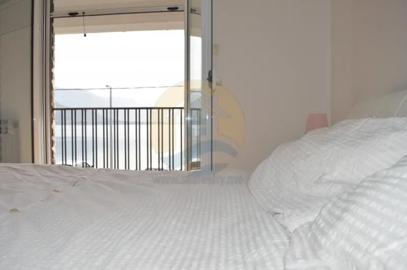 Prodaja, kuća, 300m², Bijela, Herceg Novi