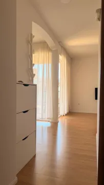 Izdavanje, jednosoban stan, 46m², Baošići, Herceg Novi - image 11