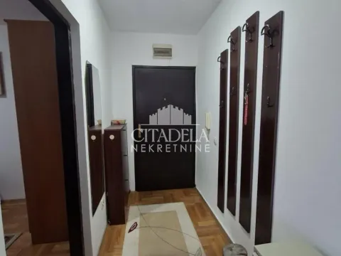 Izdavanje, jednosoban stan, 38m², Rakovica, Beograd - image 4