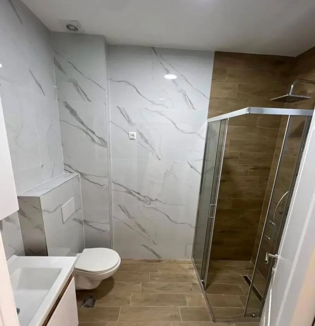 Prodaja, jednosoban stan, 47m², Centar, Bar
