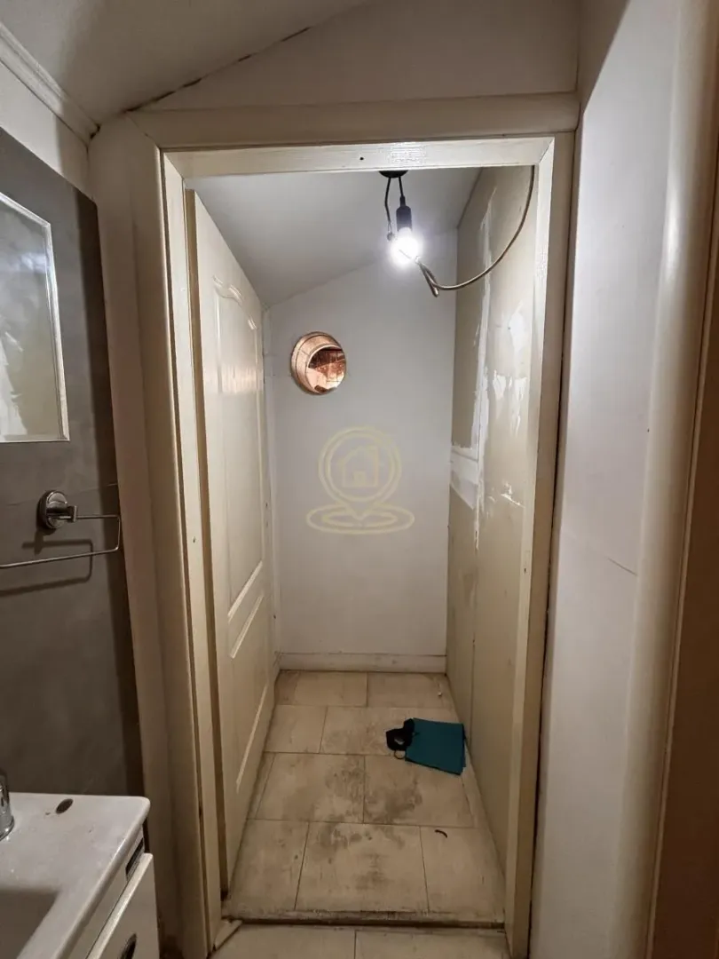 Rent, office space, 87m², Medijana, Niš