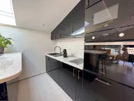 Izdavanje, jednosoban stan, 53m², Centar, Tivat - image 6