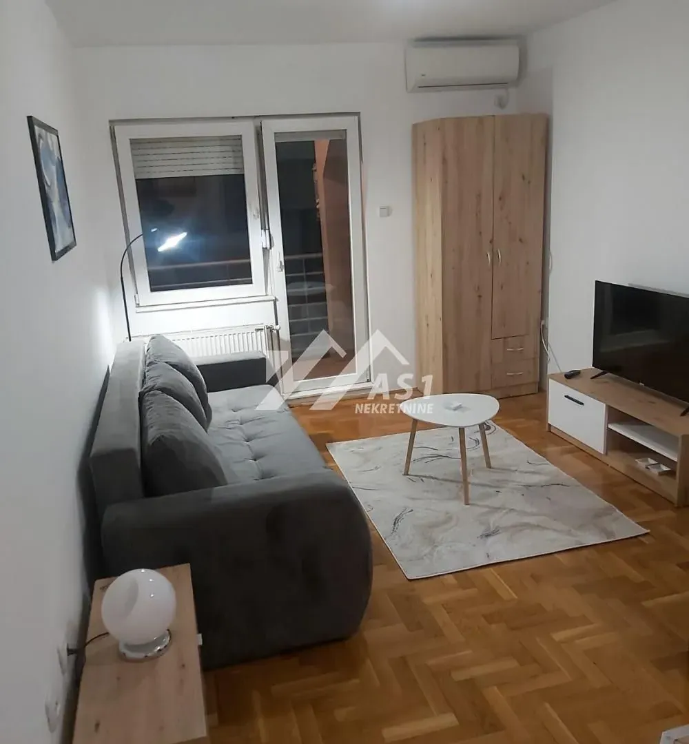 Izdavanje, stan, 28m², Telep, Novi Sad Sve Podlokacije