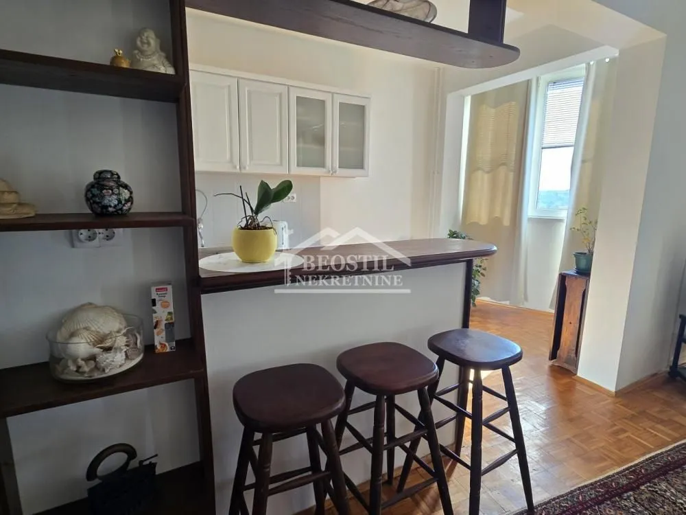 Rent, two bedroom apartment, 45m², Savski Venac, Beograd