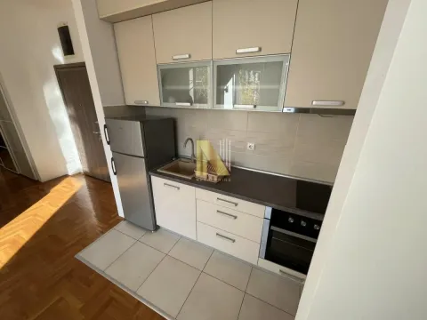 Izdavanje, dvosoban stan, 50m², Spens, Novi Sad Sve Podlokacije - image 4