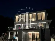 Prodaja, kuća, 270m², Sopot, Beograd - image 1