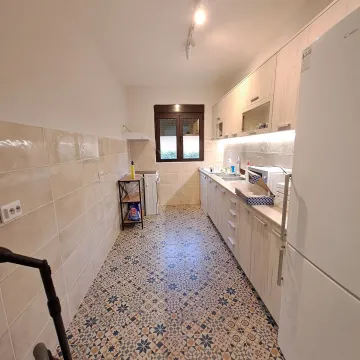 Rent, three bedroom apartment, 100m², Beri, Podgorica - image 5